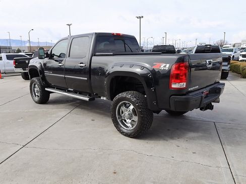 Used 2011 GMC Sierra 3500 Denali image 4