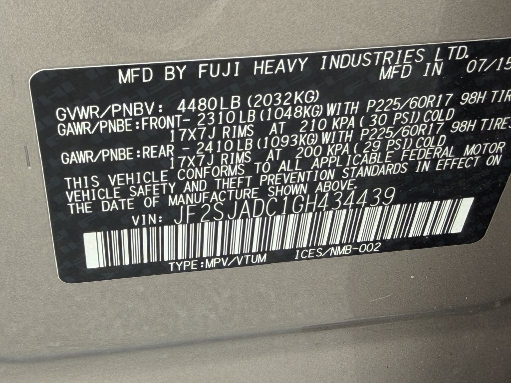 Used 2016 Subaru Forester 2.5i Premium w/ All-Weather Package AWD/4WD image 10
