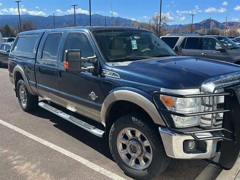 Used 2014 Ford F250 Lariat w/ Lariat Ultimate Package image 3