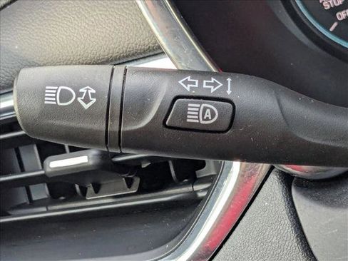 Used 2021 Chevrolet Equinox LT image 15