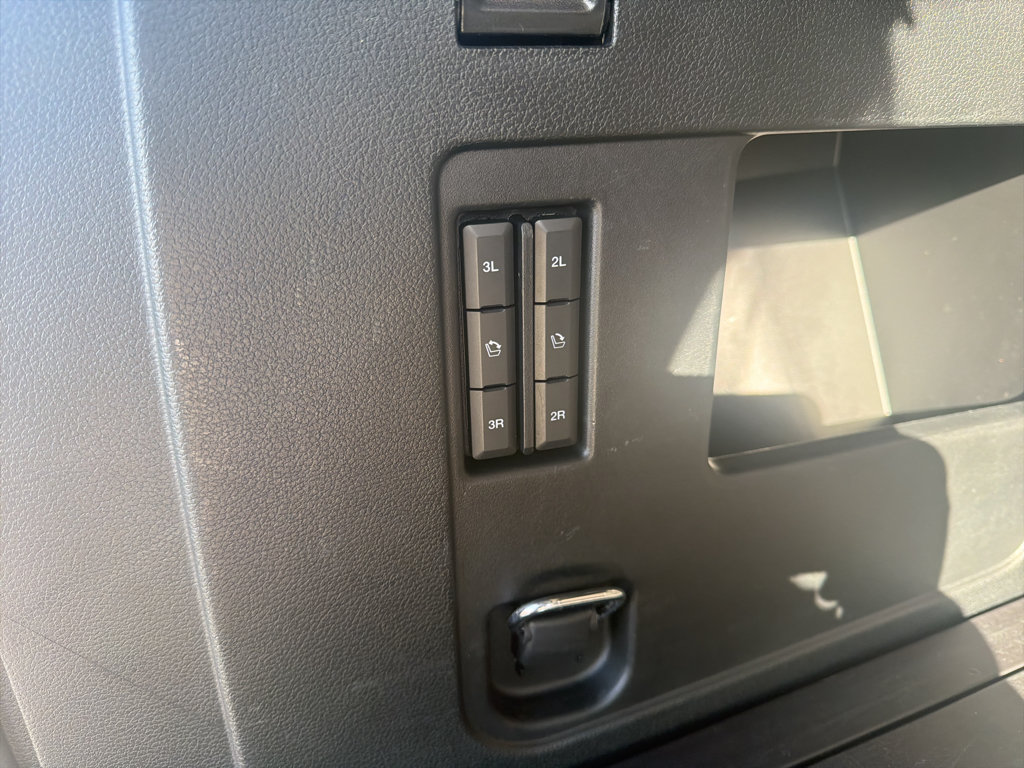 Used 2020 Ford Expedition Platinum AWD/4WD image 16