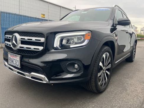 Certified 2022 Mercedes-Benz GLB 250 4MATIC image 9