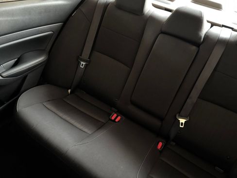 Used 2025 Nissan Altima 2.5 SV FWD image 39