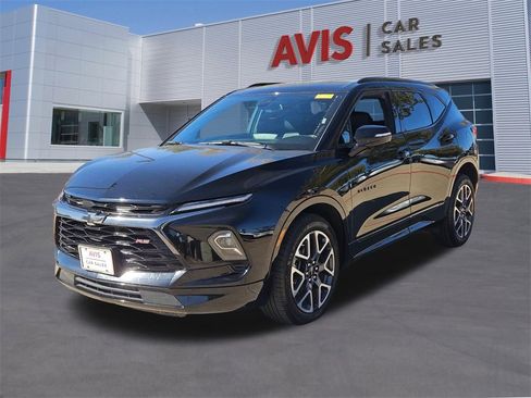 Used 2025 Chevrolet Blazer RS image 1
