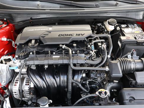 Used 2025 Kia K4 LXS image 18