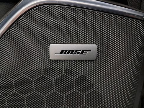 Used 2016 Cadillac Escalade Luxury image 21