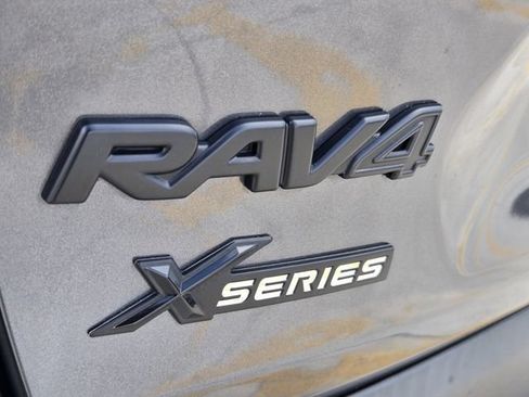 Used 2023 Toyota RAV4 XLE w/ Convenience Package FWD image 14