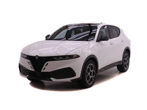 New 2026 Alfa Romeo Tonale w/ Active Assist Package AWD/4WD image 1