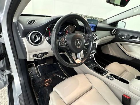 Used 2020 Mercedes-Benz GLA 250 image 21