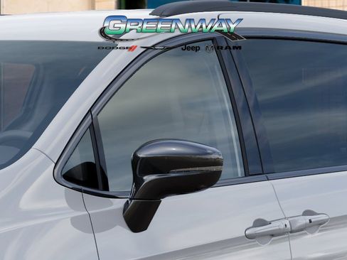 New 2026 Chrysler Pacifica Select w/ S Appearance Package FWD image 12