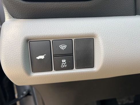 Used 2025 Honda Pilot Elite image 14