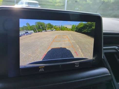 Used 2023 Chevrolet Tahoe LT RWD image 25