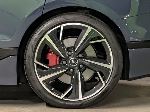 New 2027 Audi S6 e-tron Premium Plus AWD/4WD image 25