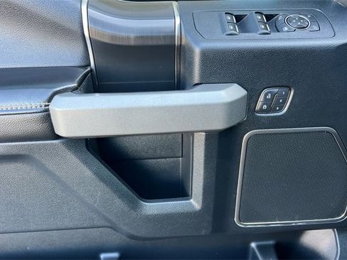 Used 2019 Ford F150 Raptor w/ Equipment Group 802A Luxury image 11