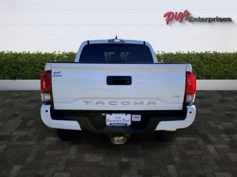 Used 2023 Toyota Tacoma SR5 image 12