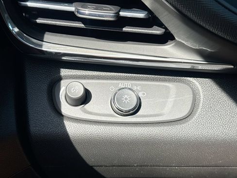 New 2026 Buick Envista Preferred w/ Convenience I Package FWD image 17