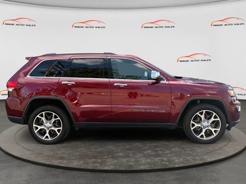 Used 2019 Jeep Grand Cherokee Limited w/ Trailer Tow Group IV AWD/4WD image 6