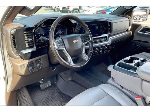 Used 2023 Chevrolet Silverado 1500 LTZ image 15