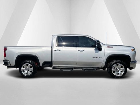 Used 2020 Chevrolet Silverado 2500 LTZ w/ LTZ Premium Package image 9