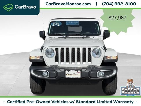 Used 2023 Jeep Wrangler Unlimited Sahara AWD/4WD image 2