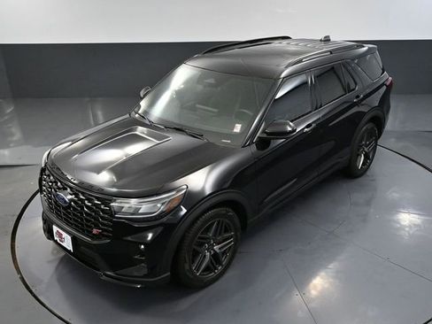 Used 2025 Ford Explorer ST image 68