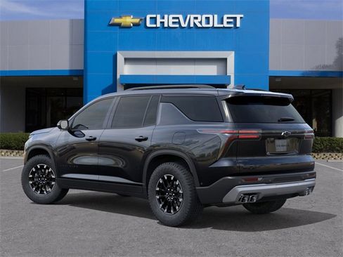 New 2026 Chevrolet Traverse Z71 image 3