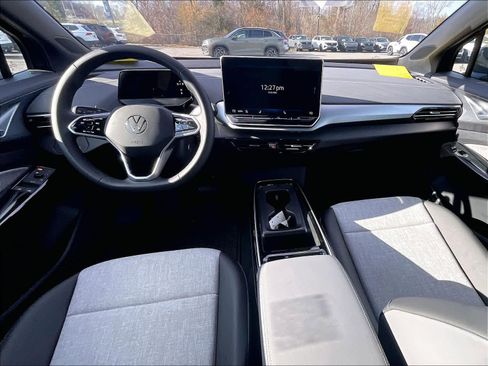 New 2025 Volkswagen ID.4 Pro image 12
