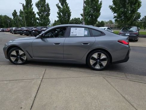 Used 2023 BMW i4 eDrive40 RWD image 5