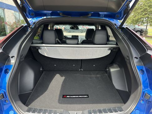 Used 2025 Mitsubishi Eclipse Cross AWD image 15