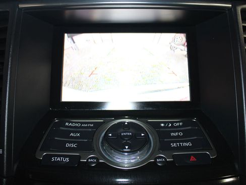 Used 2014 INFINITI QX70 3.7 image 16