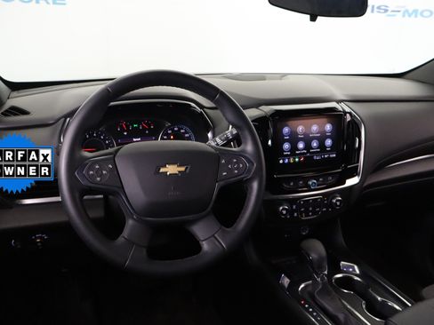 Used 2024 Chevrolet Traverse LT FWD image 16