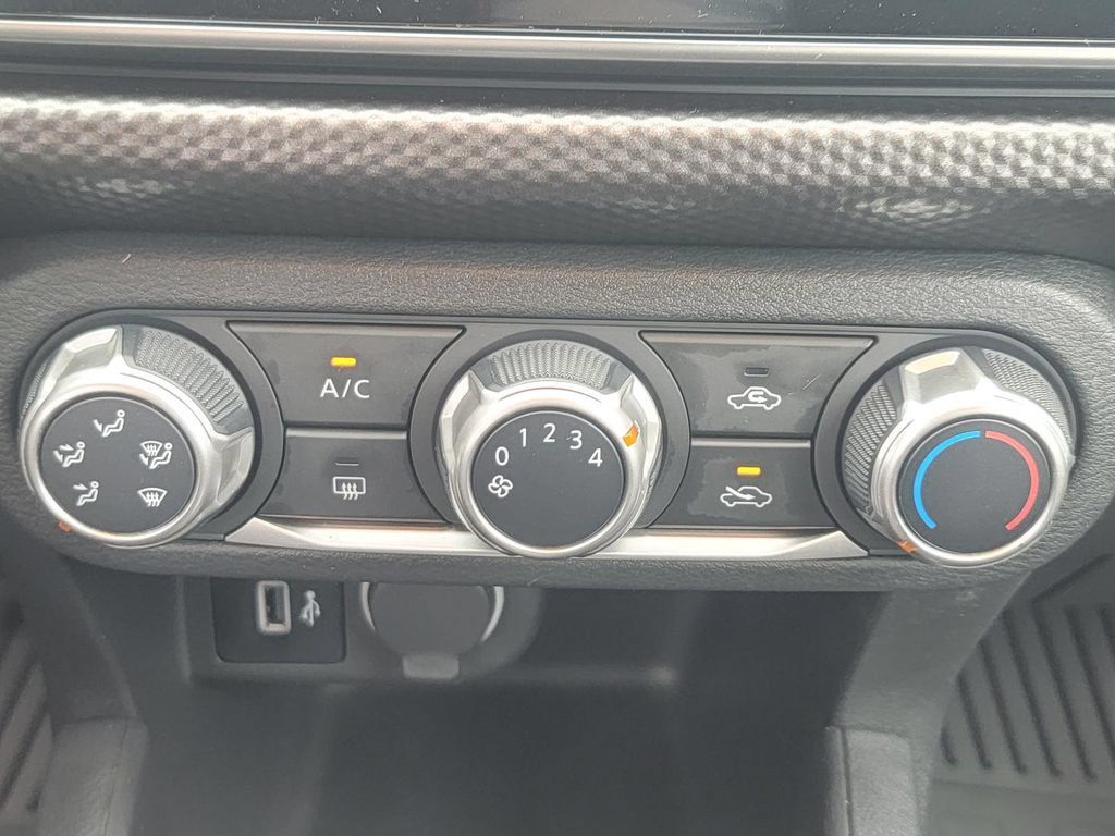 Used 2020 Nissan Kicks S FWD image 25