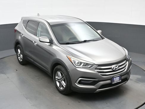 Used 2017 Hyundai Santa Fe Sport image 37