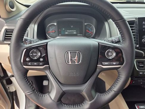 Used 2021 Honda Pilot Touring image 33