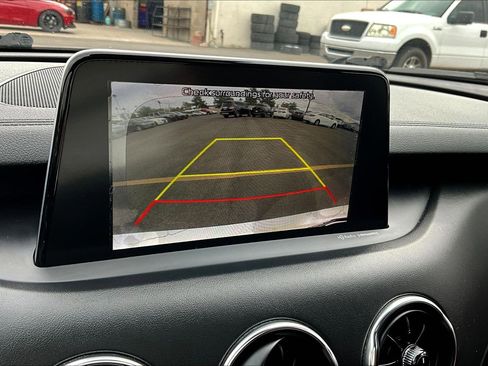 Used 2018 Kia Stinger GT1 image 22