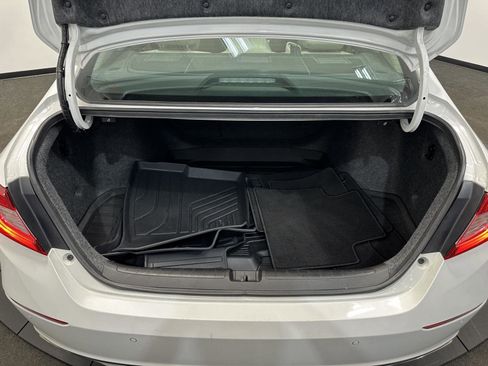 Used 2018 Honda Accord Touring image 33