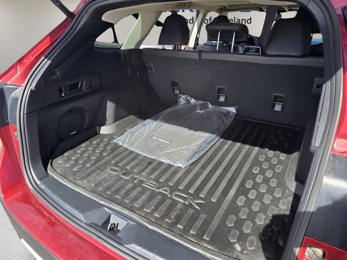 Used 2024 Subaru Outback Limited image 30