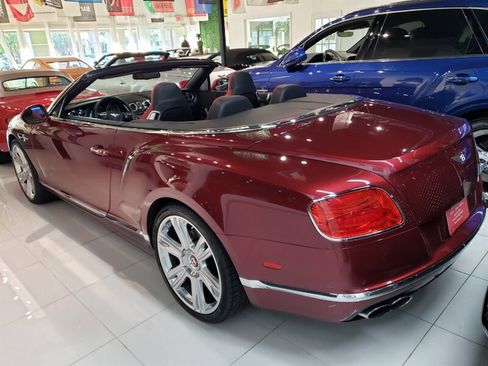 Used 2017 Bentley Continental GT image 14