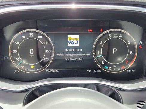 Used 2026 Jaguar F-PACE R-Dynamic S image 12