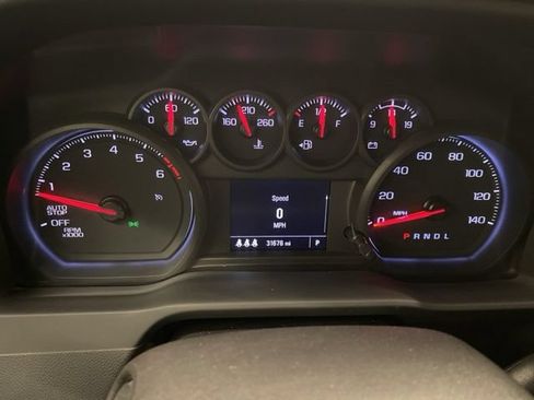 Used 2024 Chevrolet Silverado 1500 Custom Trail Boss AWD/4WD image 27