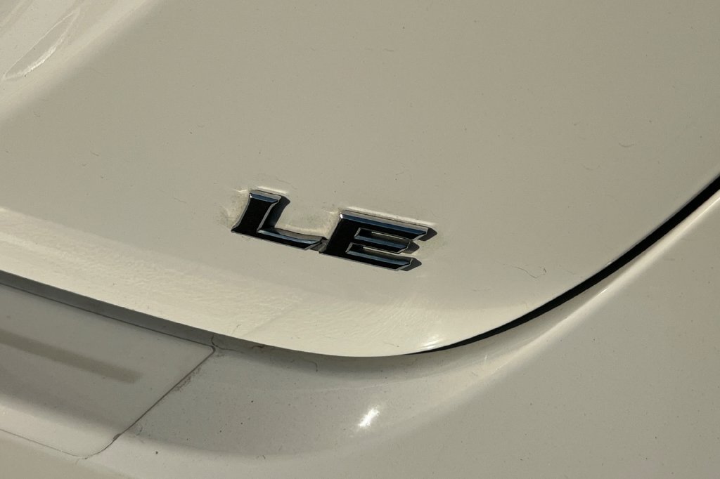 Certified 2024 Toyota Camry LE FWD image 9
