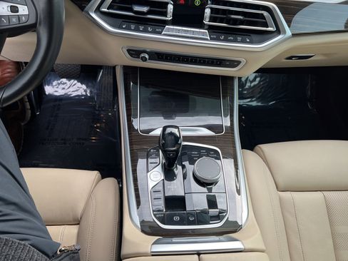 Used 2021 BMW X5 xDrive45e w/ Premium Package image 19