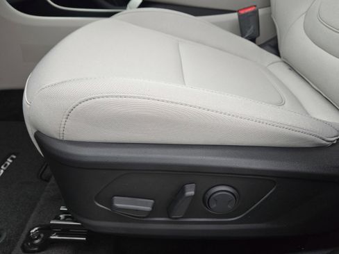 New 2026 Hyundai Tucson SEL image 18