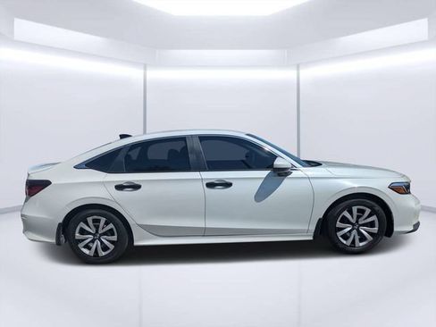 Used 2025 Honda Civic LX image 2