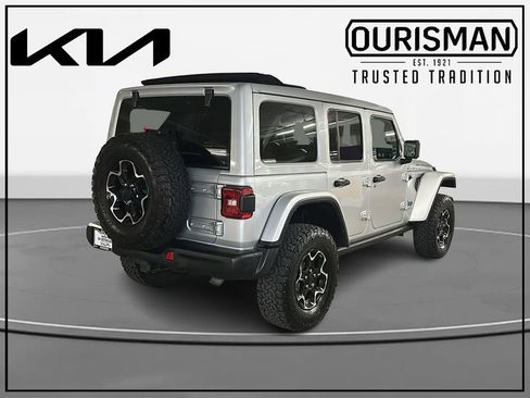 Used 2023 Jeep Wrangler Unlimited Rubicon 4xe w/ Steel Bumper Group AWD/4WD image 4