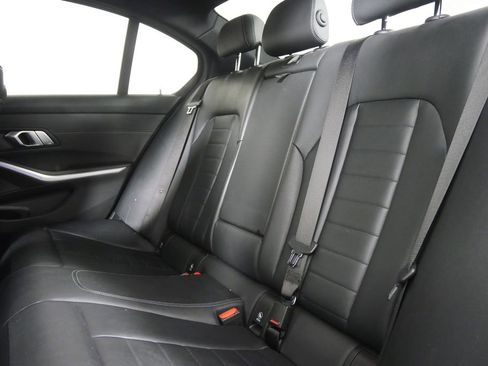 Used 2019 BMW 330i Sedan image 15