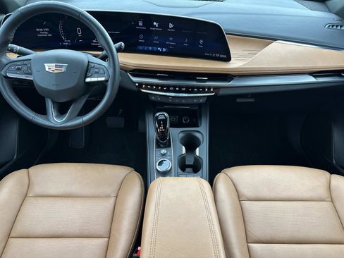 Certified 2024 Cadillac XT4 Premium Luxury AWD/4WD image 12