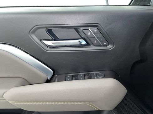 New 2026 Chevrolet Colorado ZR2 w/ Technology Package image 24