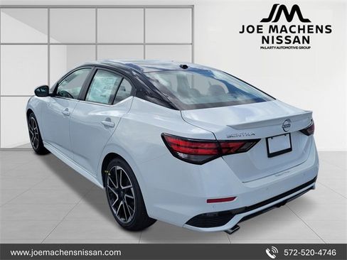 New 2025 Nissan Sentra SR image 4