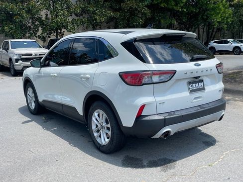 Used 2020 Ford Escape SE FWD image 5